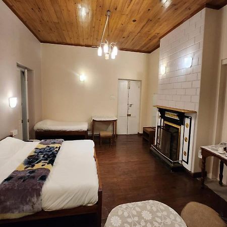 Ivanhoe Hotel Darjeeling  Exterior photo