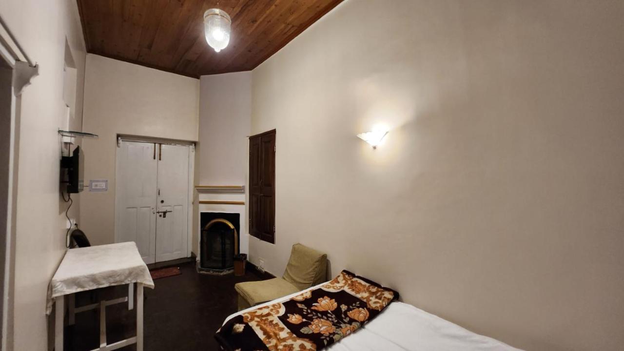 Ivanhoe Hotel Darjeeling  Exterior photo