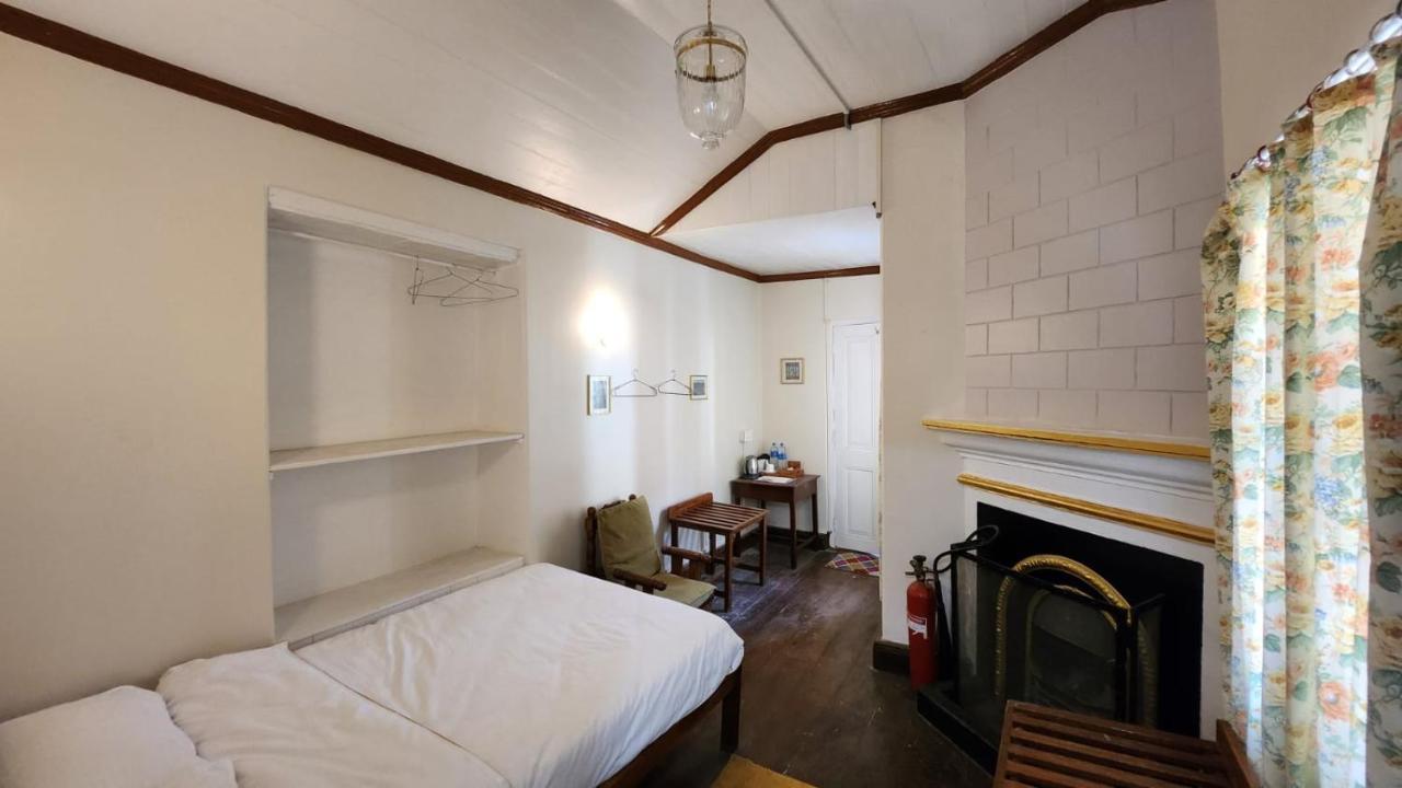 Ivanhoe Hotel Darjeeling  Exterior photo