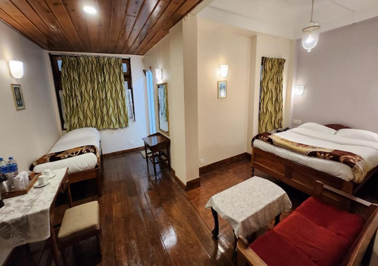 Ivanhoe Hotel Darjeeling  Exterior photo