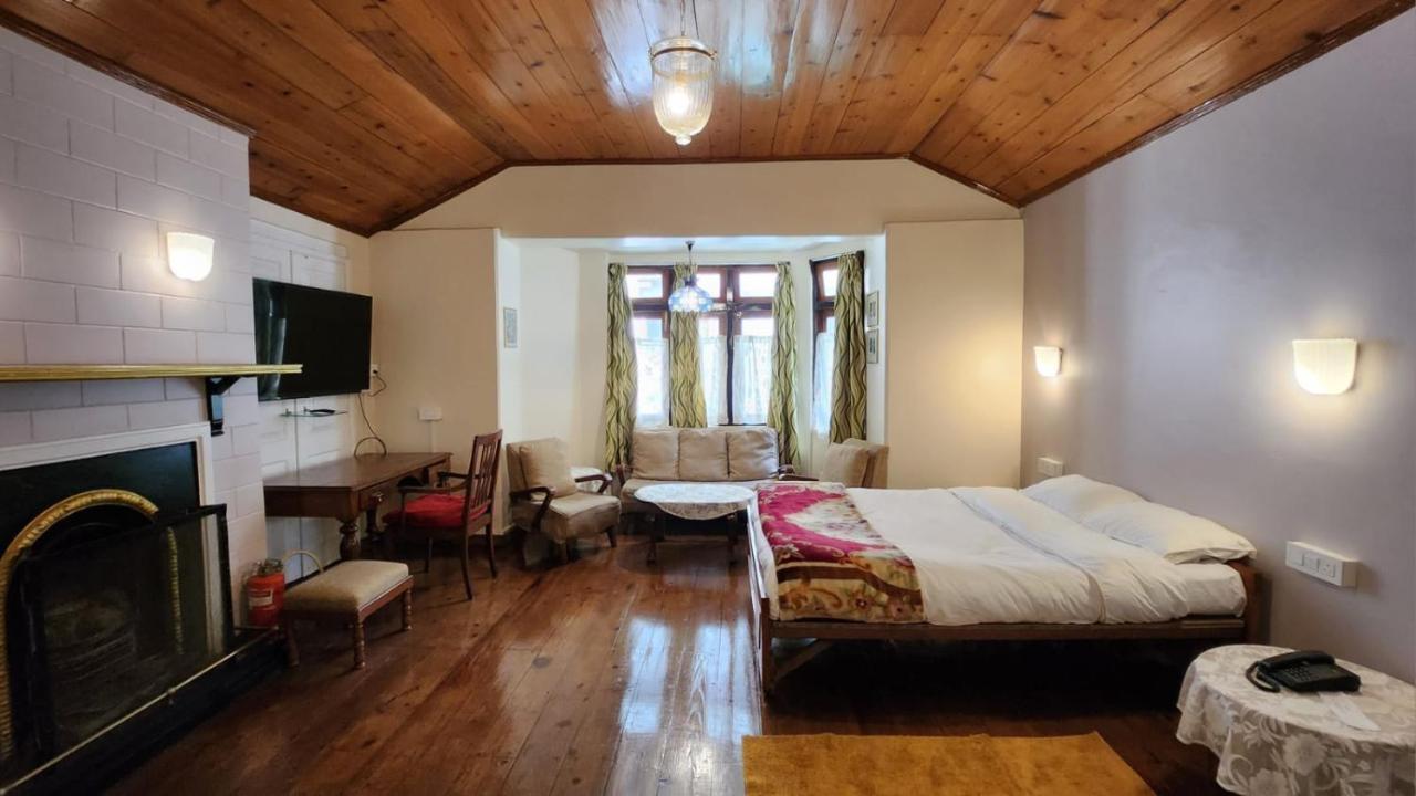 Ivanhoe Hotel Darjeeling  Exterior photo