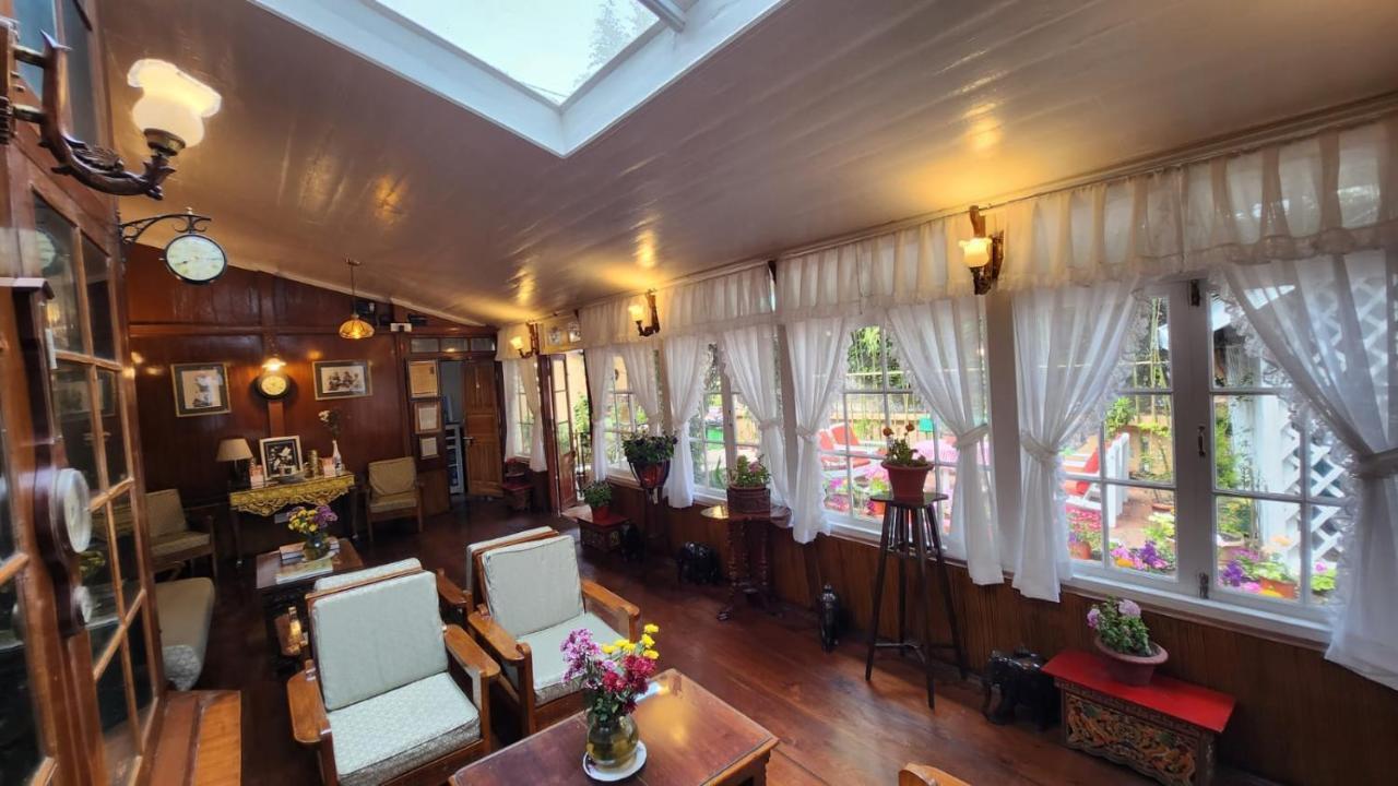 Ivanhoe Hotel Darjeeling  Exterior photo